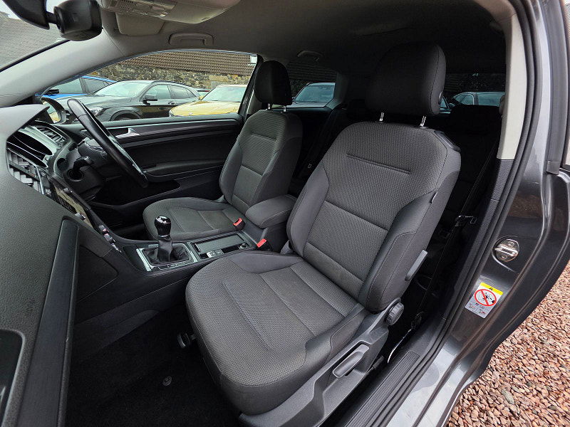 Volkswagen Golf 1.0 TSI SE Nav Hatchback 3dr Petrol Manual Euro 6 (s/s) (110 bhp) 3dr Manual 2026