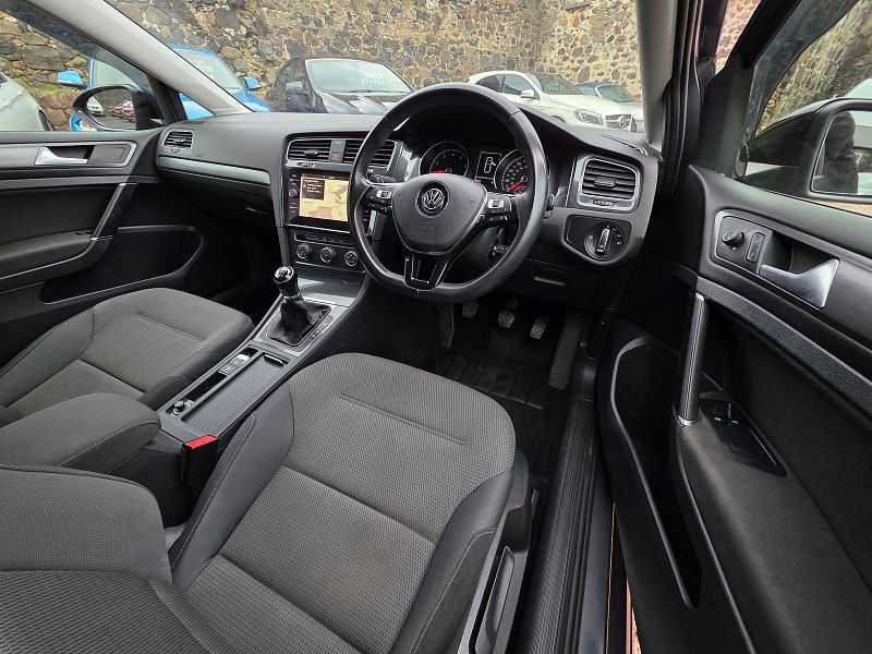 Volkswagen Golf 1.0 TSI SE Nav Hatchback 3dr Petrol Manual Euro 6 (s/s) (110 bhp) 3dr Manual 2026