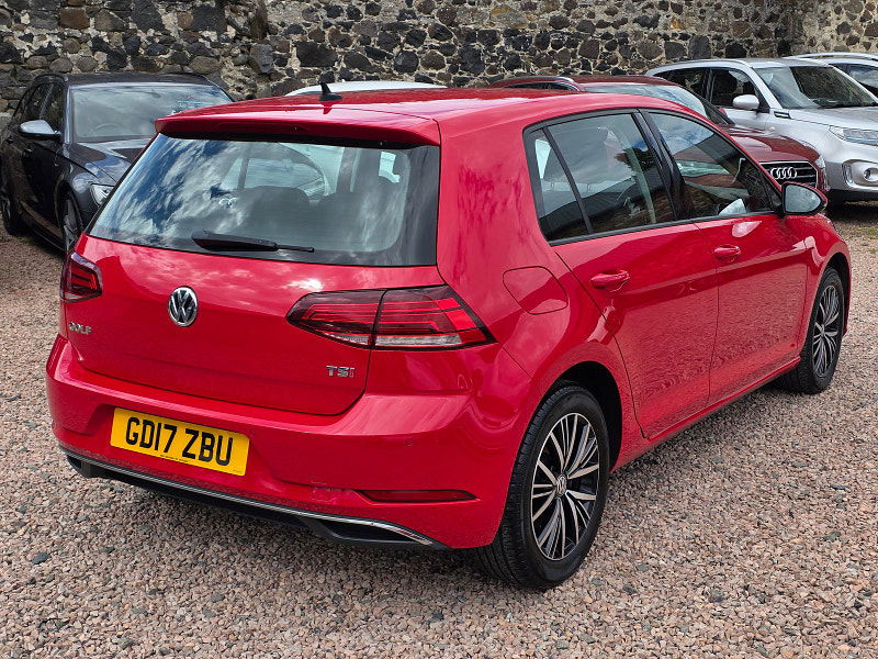 Volkswagen Golf 1.4L SE Nav TSi BlueMotion Technology Hatchback 5dr Petrol Manual Euro 6 (121 bhp) 5dr Manual 2025
