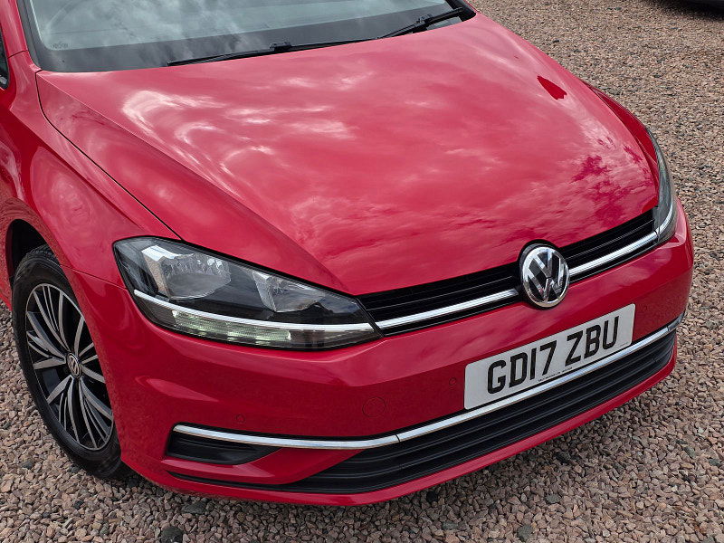 Volkswagen Golf 1.4L SE Nav TSi BlueMotion Technology Hatchback 5dr Petrol Manual Euro 6 (121 bhp) 5dr Manual 2025