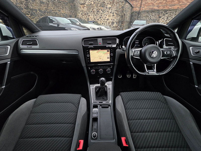 Volkswagen Golf 1.5 TSI EVO R-Line Hatchback 5dr Petrol Manual Euro 6 (s/s) (150 ps) 5dr Manual 2026