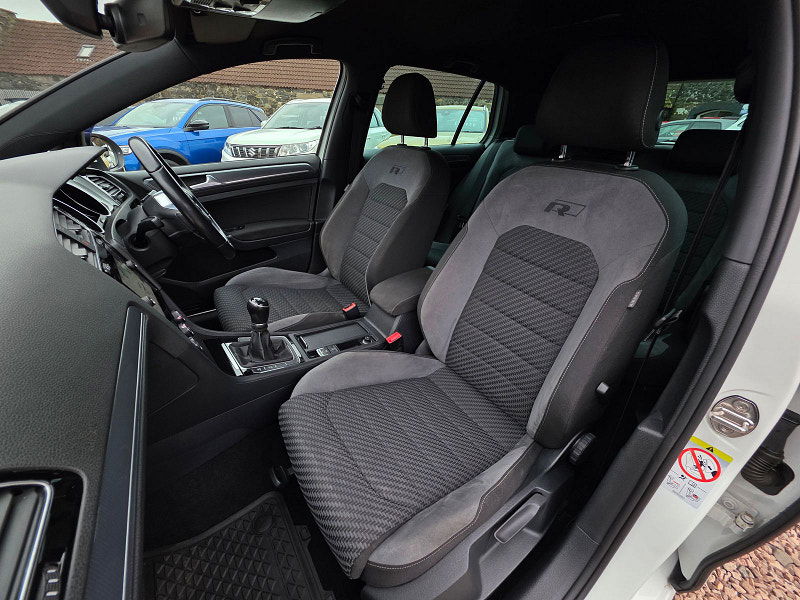 Volkswagen Golf 1.5 TSI EVO R-Line Hatchback 5dr Petrol Manual Euro 6 (s/s) (150 ps) 5dr Manual 2026