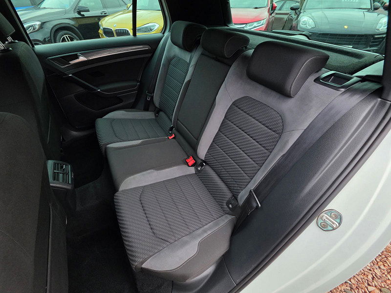 Volkswagen Golf 1.5 TSI EVO R-Line Hatchback 5dr Petrol Manual Euro 6 (s/s) (150 ps) 5dr Manual 2026