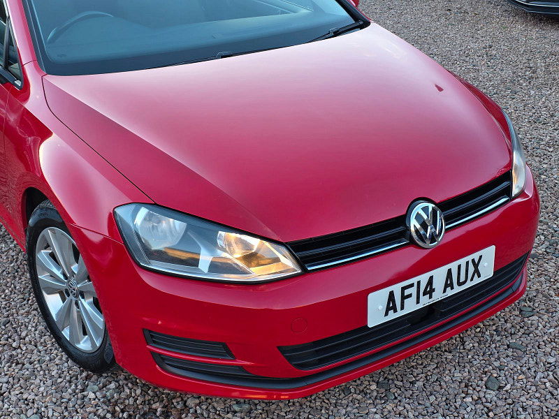 Volkswagen Golf 1.6L SE BlueMotion Technology TDI Hatchback 5dr Diesel Manual Euro 5 (103 bhp) 5dr Manual 2025