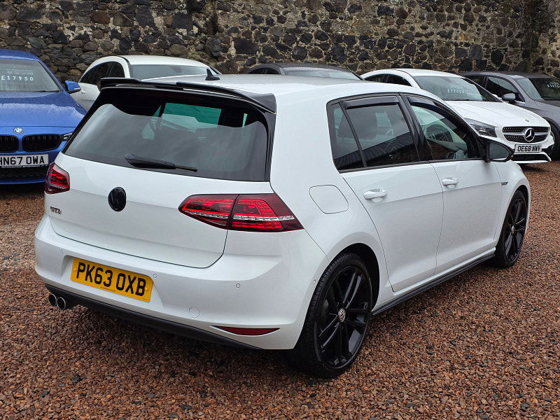 Volkswagen Golf 2.0 TDI BlueMotion Tech GTD Hatchback 5dr Diesel Manual Euro 6 (s/s) (184 ps) 5dr Manual 2026