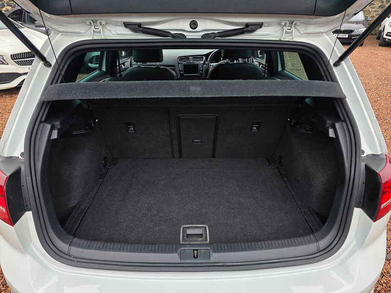 Volkswagen Golf 2.0 TDI BlueMotion Tech GTD Hatchback 5dr Diesel Manual Euro 6 (s/s) (184 ps) 5dr Manual 2026