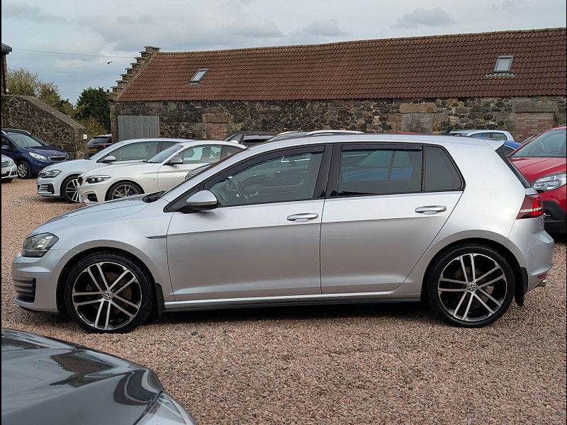 Volkswagen Golf 2.0L GTD Hatchback 5dr Diesel Manual Euro 6 (182 bhp) 5dr Manual 2025