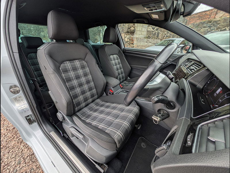 Volkswagen Golf 2.0L GTD TDI Hatchback 3dr Diesel Manual Euro 6 (182 bhp) 3dr Manual 2025