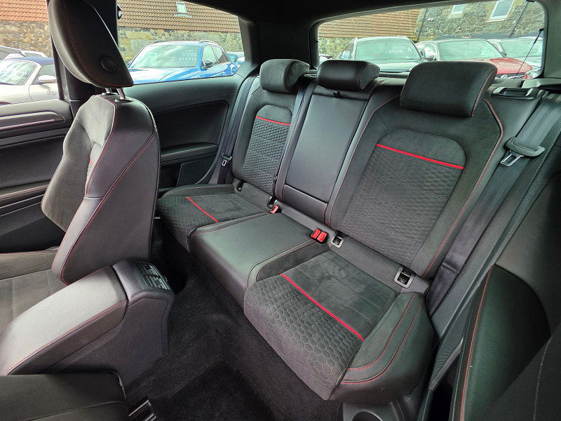 Volkswagen Golf 2.0L GTi TSi Hatchback 3dr Petrol Manual Euro 6 (227 bhp) 3dr Manual 2025
