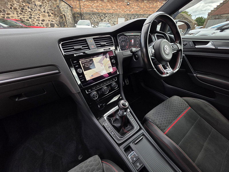 Volkswagen Golf 2.0L GTi TSi Hatchback 3dr Petrol Manual Euro 6 (227 bhp) 3dr Manual 2025