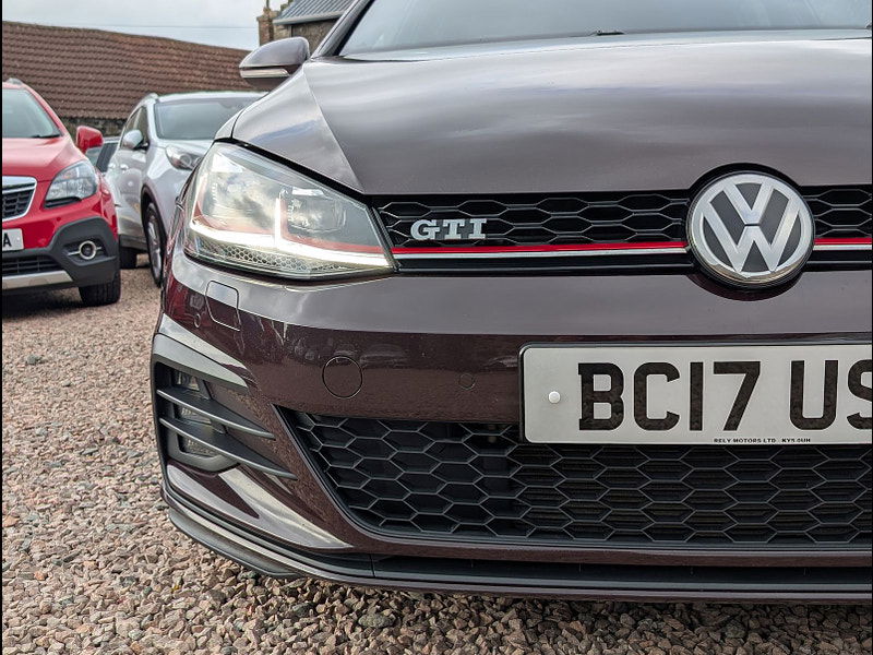 Volkswagen Golf 2.0L GTi TSi Hatchback 5dr Petrol Manual Euro 6 (227 bhp) 5dr Manual 2025