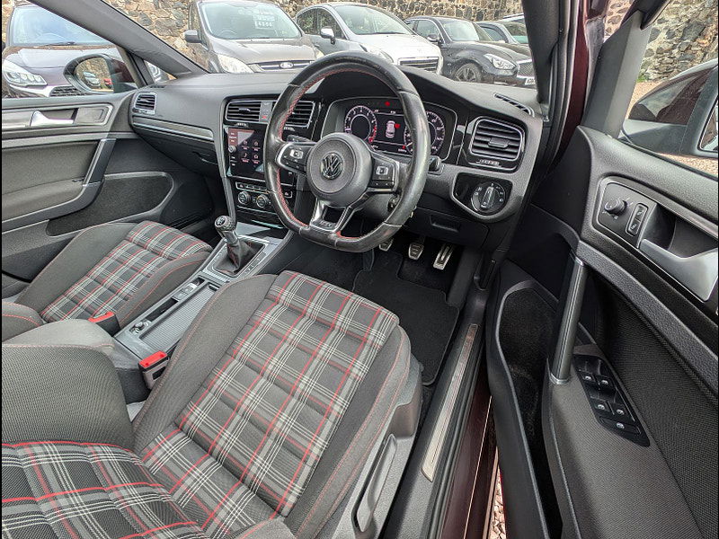 Volkswagen Golf 2.0L GTi TSi Hatchback 5dr Petrol Manual Euro 6 (227 bhp) 5dr Manual 2025