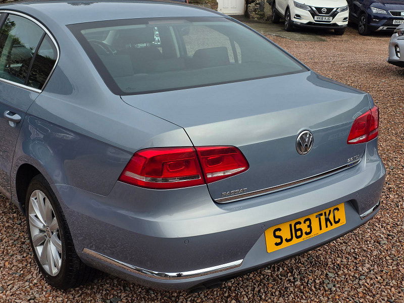 Volkswagen Passat 2.0L Highline TDI BlueMotion Technology Saloon 4dr Diesel Manual Euro 5 (138 bhp) 4dr Manual 2025