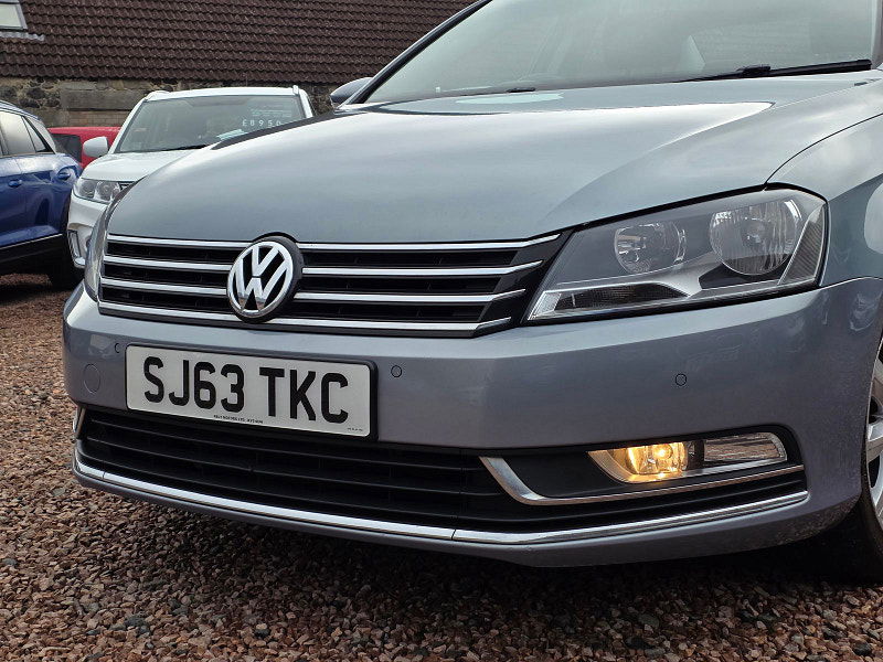 Volkswagen Passat 2.0L Highline TDI BlueMotion Technology Saloon 4dr Diesel Manual Euro 5 (138 bhp) 4dr Manual 2025