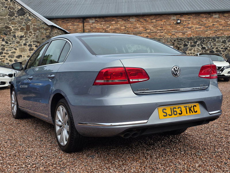 Volkswagen Passat 2.0L Highline TDI BlueMotion Technology Saloon 4dr Diesel Manual Euro 5 (138 bhp) 4dr Manual 2025