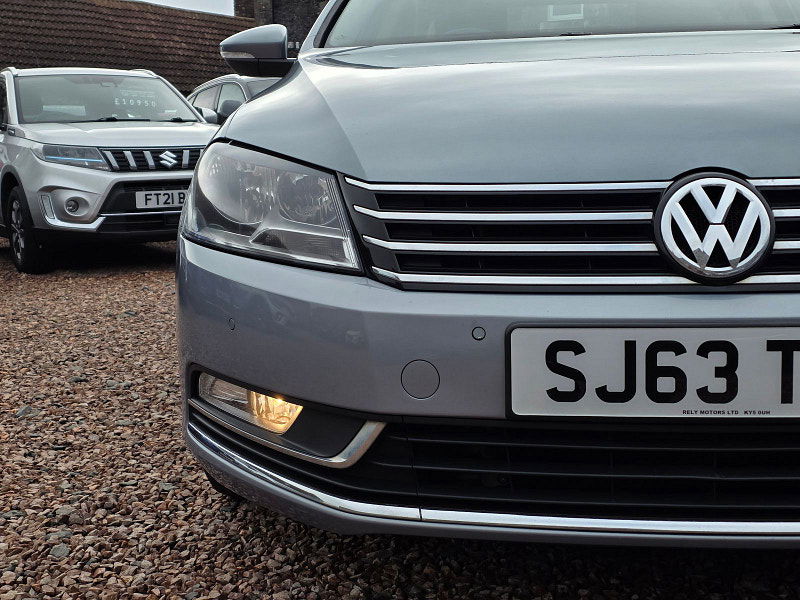 Volkswagen Passat 2.0L Highline TDI BlueMotion Technology Saloon 4dr Diesel Manual Euro 5 (138 bhp) 4dr Manual 2025