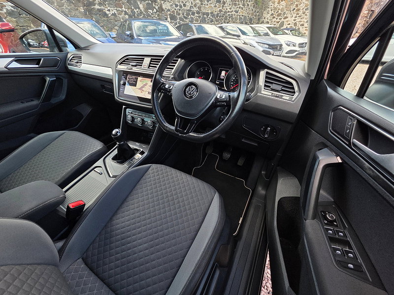 Volkswagen Tiguan 1.4 TSI SE Navigation SUV 5dr Petrol Manual Euro 6 (s/s) (125 ps) 5dr Manual 2026