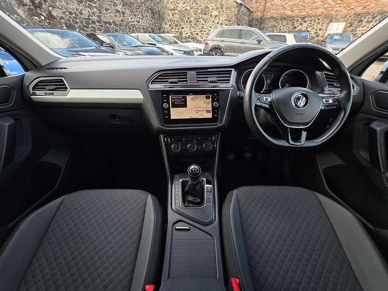 Volkswagen Tiguan 2.0 TDI SE Navigation SUV 5dr Diesel Manual Euro 6 (s/s) (150 ps) 5dr Manual 2026
