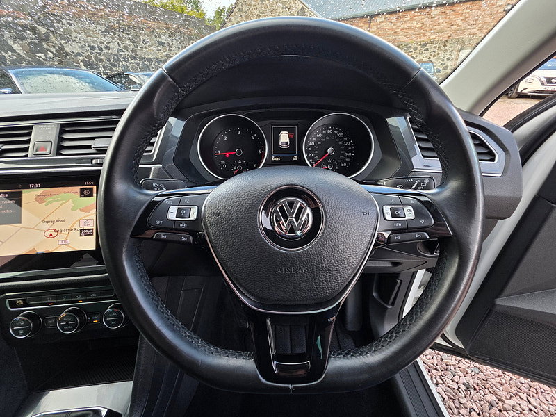 Volkswagen Tiguan 2.0 TDI SE Navigation SUV 5dr Diesel Manual Euro 6 (s/s) (150 ps) 5dr Manual 2026