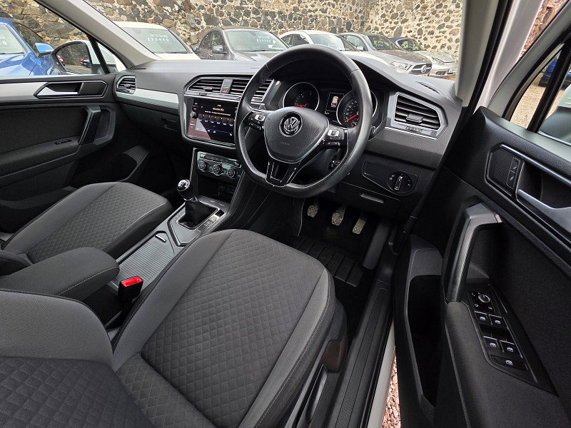 Volkswagen Tiguan 2.0 TDI SE SUV 5dr Diesel Manual Euro 6 (s/s) (150 ps) 5dr Manual 2026