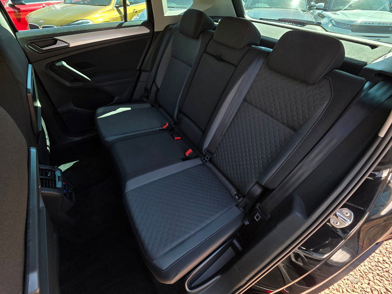 Volkswagen Tiguan 2.0 TDI SE SUV 5dr Diesel Manual Euro 6 (s/s) (150 ps) 5dr Manual 2026