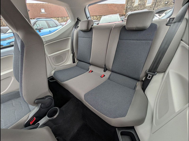 Volkswagen up! 1.0L Move Up Hatchback 3dr Petrol Manual Euro 5 (59 bhp) 3dr Manual 2025