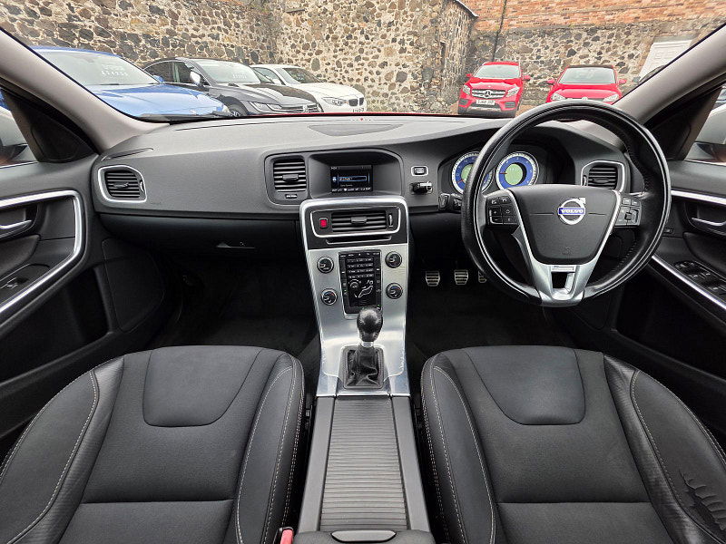 Volvo V60 1.6L R-Design Drive S/S Estate 5dr Diesel Manual Euro 5 (113 bhp) 5dr Manual 2025