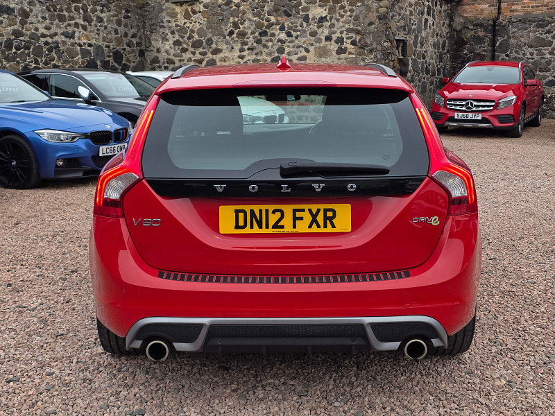 Volvo V60 1.6L R-Design Drive S/S Estate 5dr Diesel Manual Euro 5 (113 bhp) 5dr Manual 2025