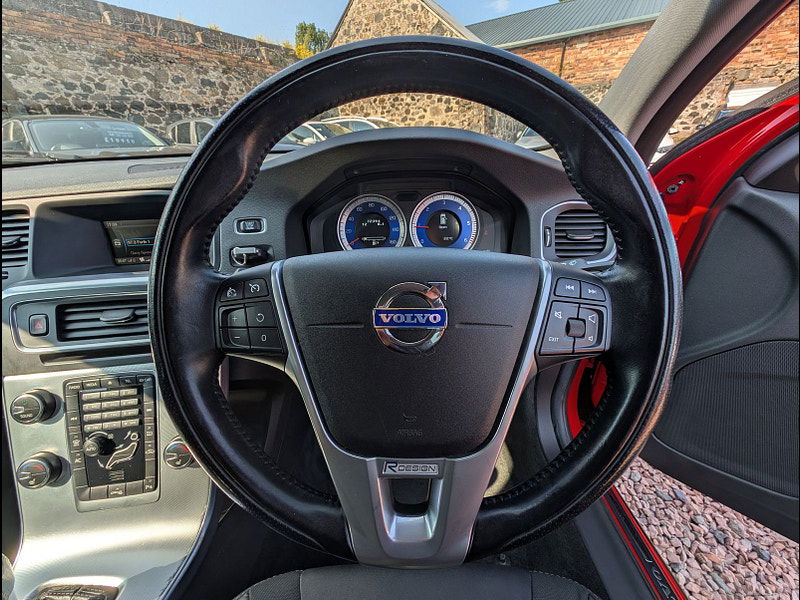 Volvo V60 1.6L R-Design Drive S/S Estate 5dr Diesel Manual Euro 5 (113 bhp) 5dr Manual 2025