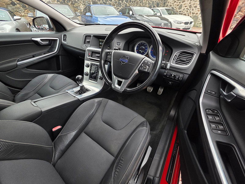 Volvo V60 1.6L R-Design Drive S/S Estate 5dr Diesel Manual Euro 5 (113 bhp) 5dr Manual 2025