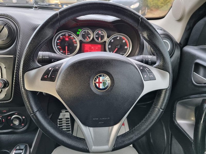 Alfa Romeo MiTo 1.6 JTDM-2 Distinctive Euro 5 (s/s) 3dr 3dr Manual 2024