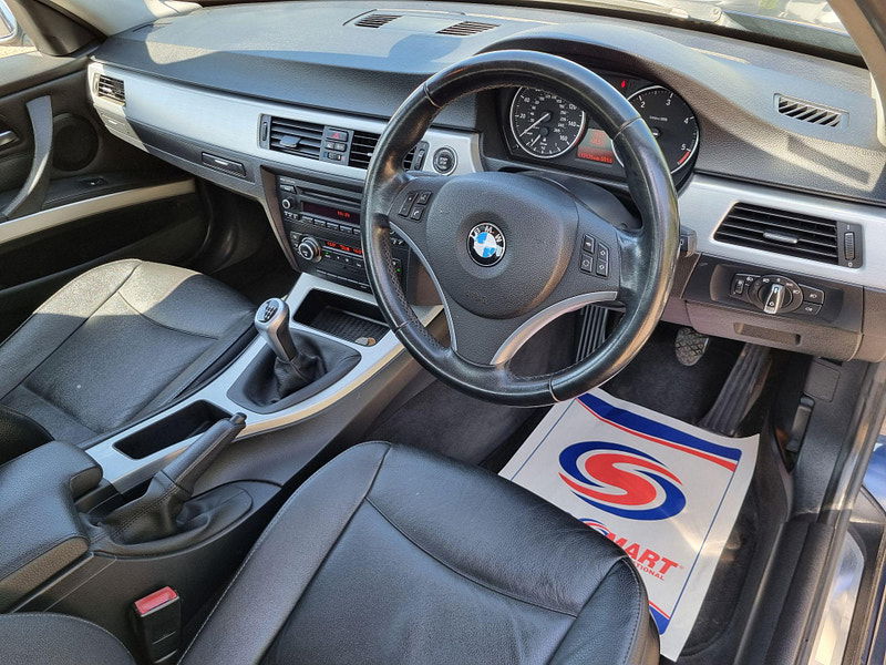 BMW 3 Series 2.0 320d Exclusive Edition Euro 5 (s/s) 4dr 4dr Manual 2025