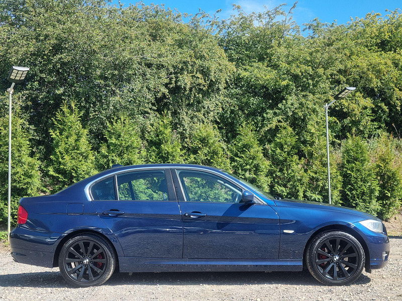 BMW 3 Series 2.0 320d Exclusive Edition Euro 5 (s/s) 4dr 4dr Manual 2025