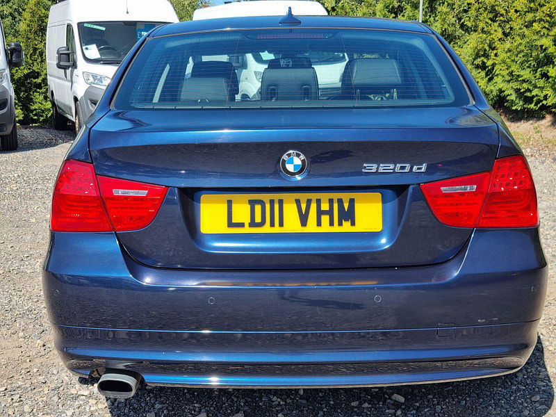 BMW 3 Series 2.0 320d Exclusive Edition Euro 5 (s/s) 4dr 4dr Manual 2025