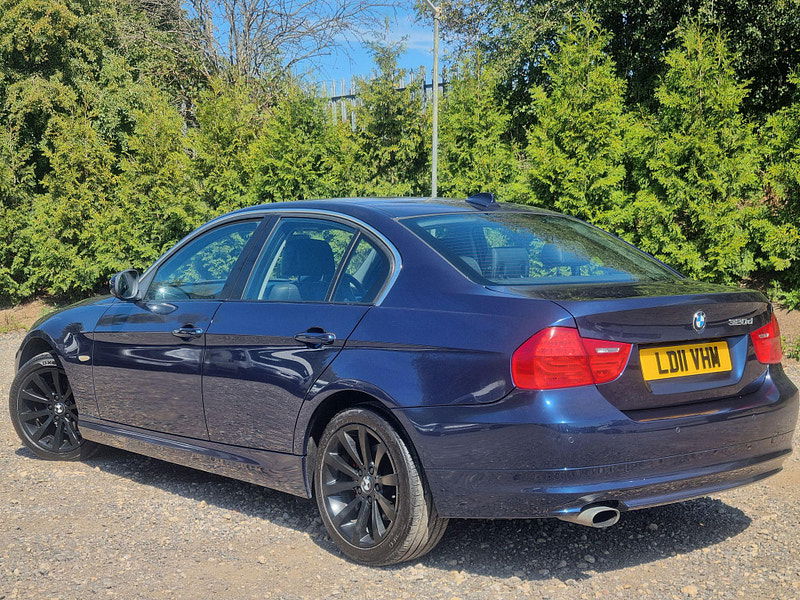 BMW 3 Series 2.0 320d Exclusive Edition Euro 5 (s/s) 4dr 4dr Manual 2025