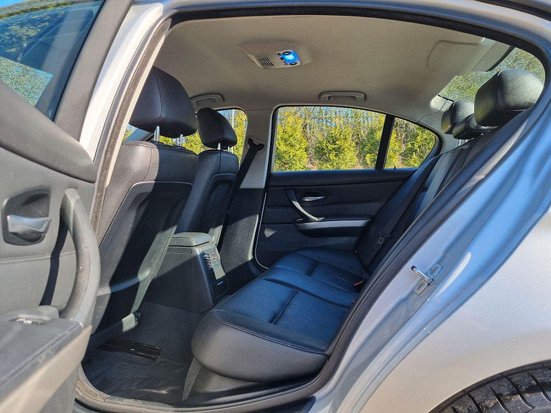 BMW 3 Series 2.0 320d SE Euro 4 4dr 4dr Manual 2025