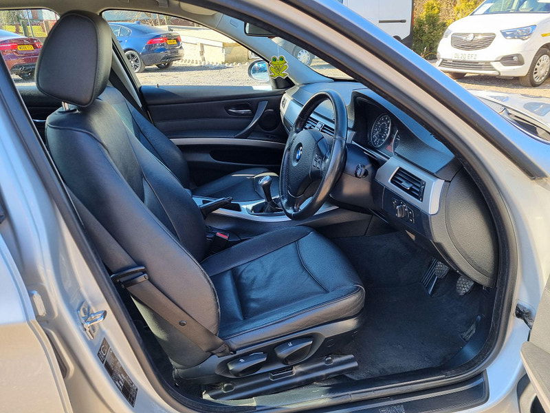 BMW 3 Series 2.0 320d SE Euro 4 4dr 4dr Manual 2025