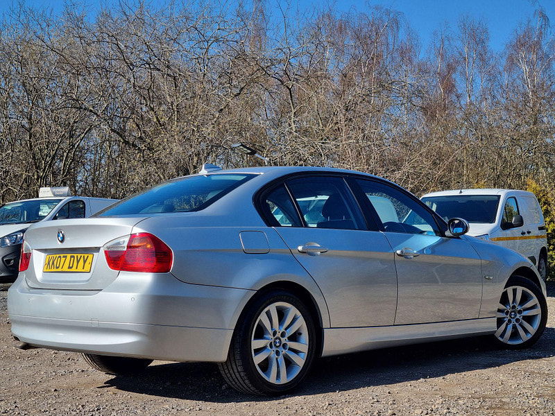 BMW 3 Series 2.0 320d SE Euro 4 4dr 4dr Manual 2025