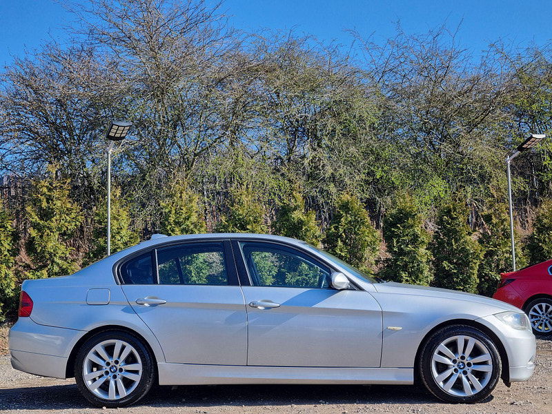 BMW 3 Series 2.0 320d SE Euro 4 4dr 4dr Manual 2025