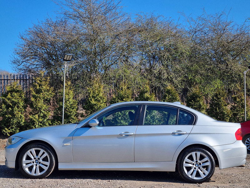 BMW 3 Series 2.0 320d SE Euro 4 4dr 4dr Manual 2025