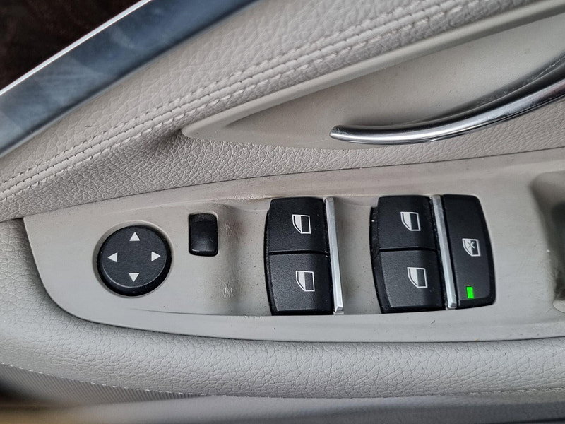 BMW 5 Series 2.0 520d SE Auto Euro 5 (s/s) 4dr 4dr Automatic 2026