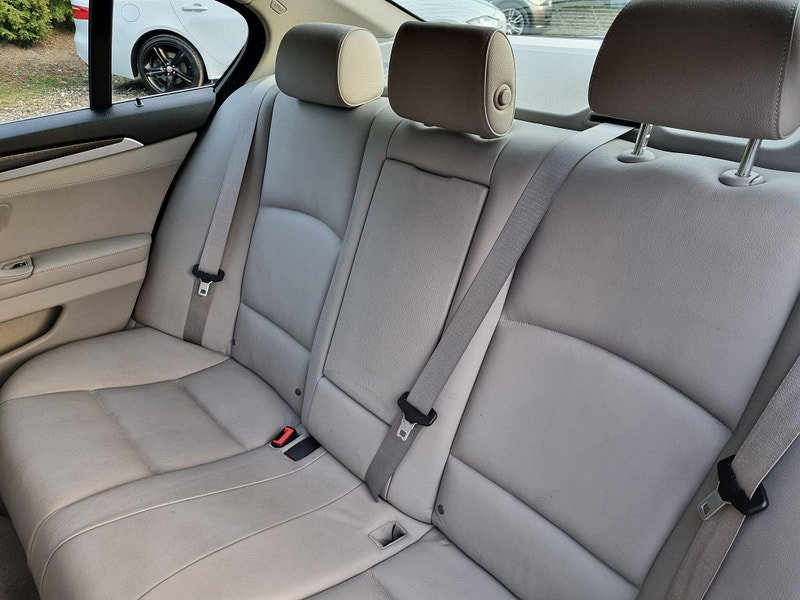 BMW 5 Series 2.0 520d SE Auto Euro 5 (s/s) 4dr 4dr Automatic 2026