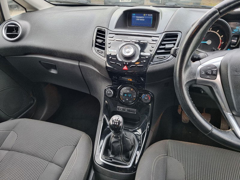 Ford Fiesta 1.0T EcoBoost Titanium Euro 6 (s/s) 5dr 5dr Manual 2025