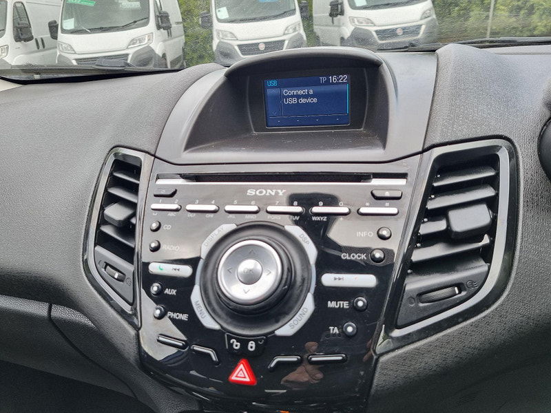 Ford Fiesta 1.0T EcoBoost Titanium Euro 6 (s/s) 5dr 5dr Manual 2025