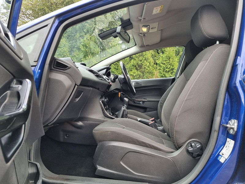 Ford Fiesta 1.0T EcoBoost Titanium Euro 6 (s/s) 5dr 5dr Manual 2025
