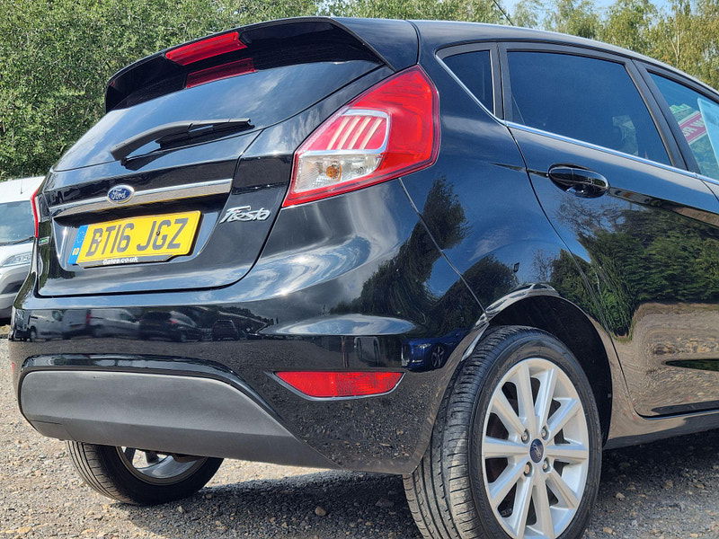 Ford Fiesta 1.0T EcoBoost Titanium Euro 6 (s/s) 5dr 5dr Manual 2025