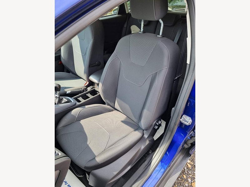 Ford Focus 1.5 TDCi Zetec Edition Euro 6 (s/s) 5dr 5dr Manual 2025