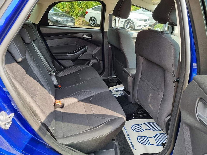 Ford Focus 1.5 TDCi Zetec Edition Euro 6 (s/s) 5dr 5dr Manual 2025