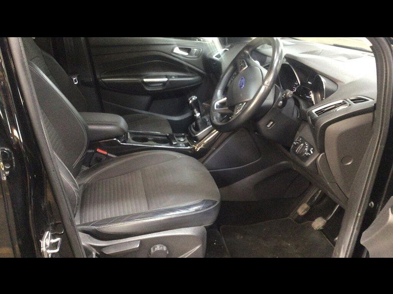 Ford Kuga 2.0 TDCi EcoBlue Titanium Edition Euro 6 (s/s) 5dr 5dr Manual 2025