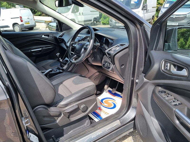 Ford Kuga 2.0 TDCi Titanium AWD Euro 6 (s/s) 5dr 5dr Manual 2025